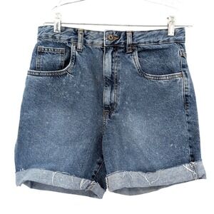 Cotton On Straight Leg Bermuda Denim Shorts Womens 6 Medium Wash NWT